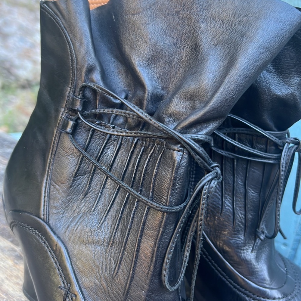 Earthies Elganza ankle heeled boots cos-play stylish old timey soft leather sz 7 - Picture 4 of 11